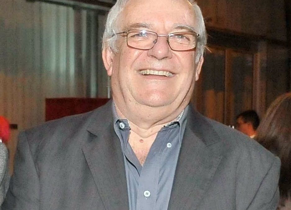 Profesor Dr. GUSTAVO ADOLFO ELENA
